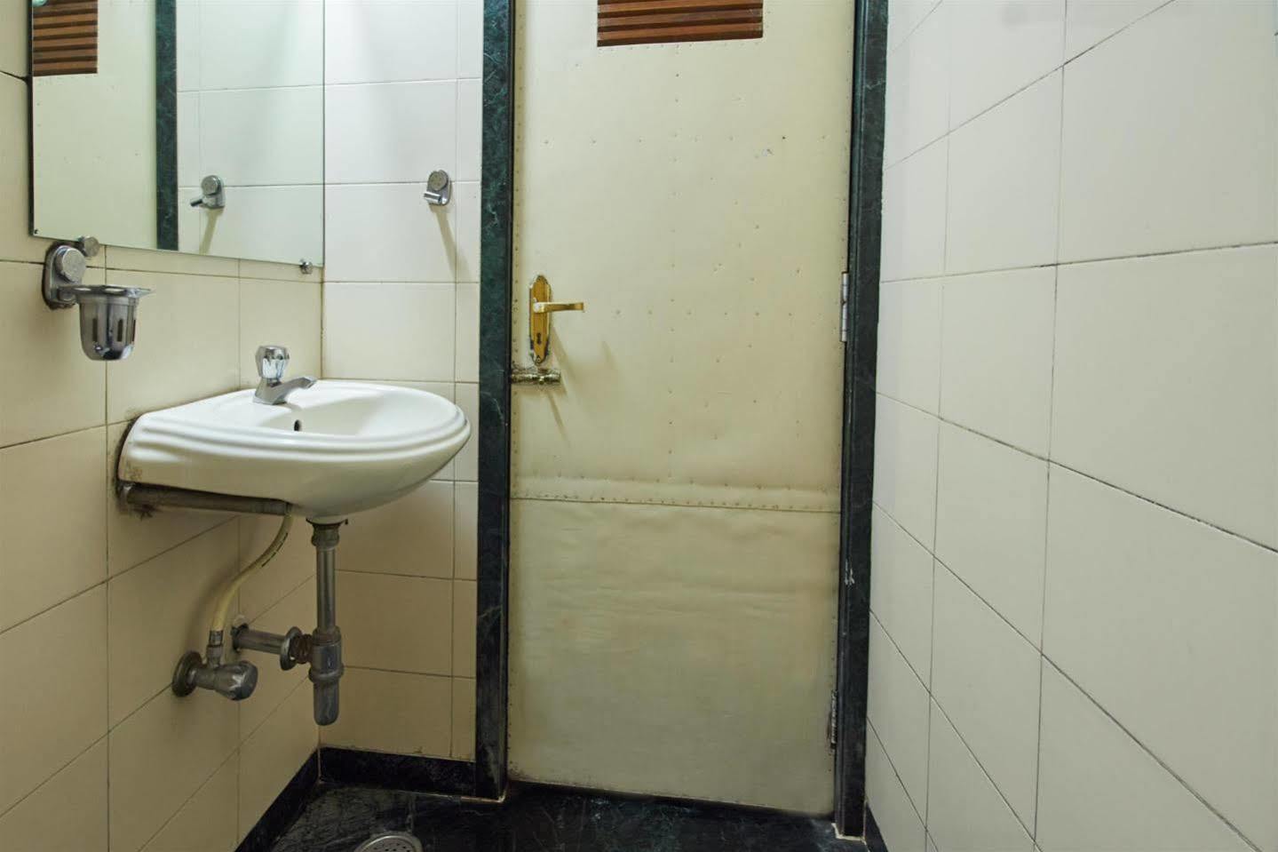 Hotel Pooja International Nášik Exteriér fotografie